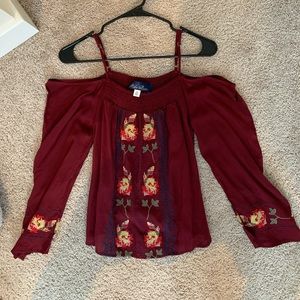 Off the shoulder long sleeve shirt